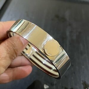 EUC HENRI BENDEL Silver Bracelet